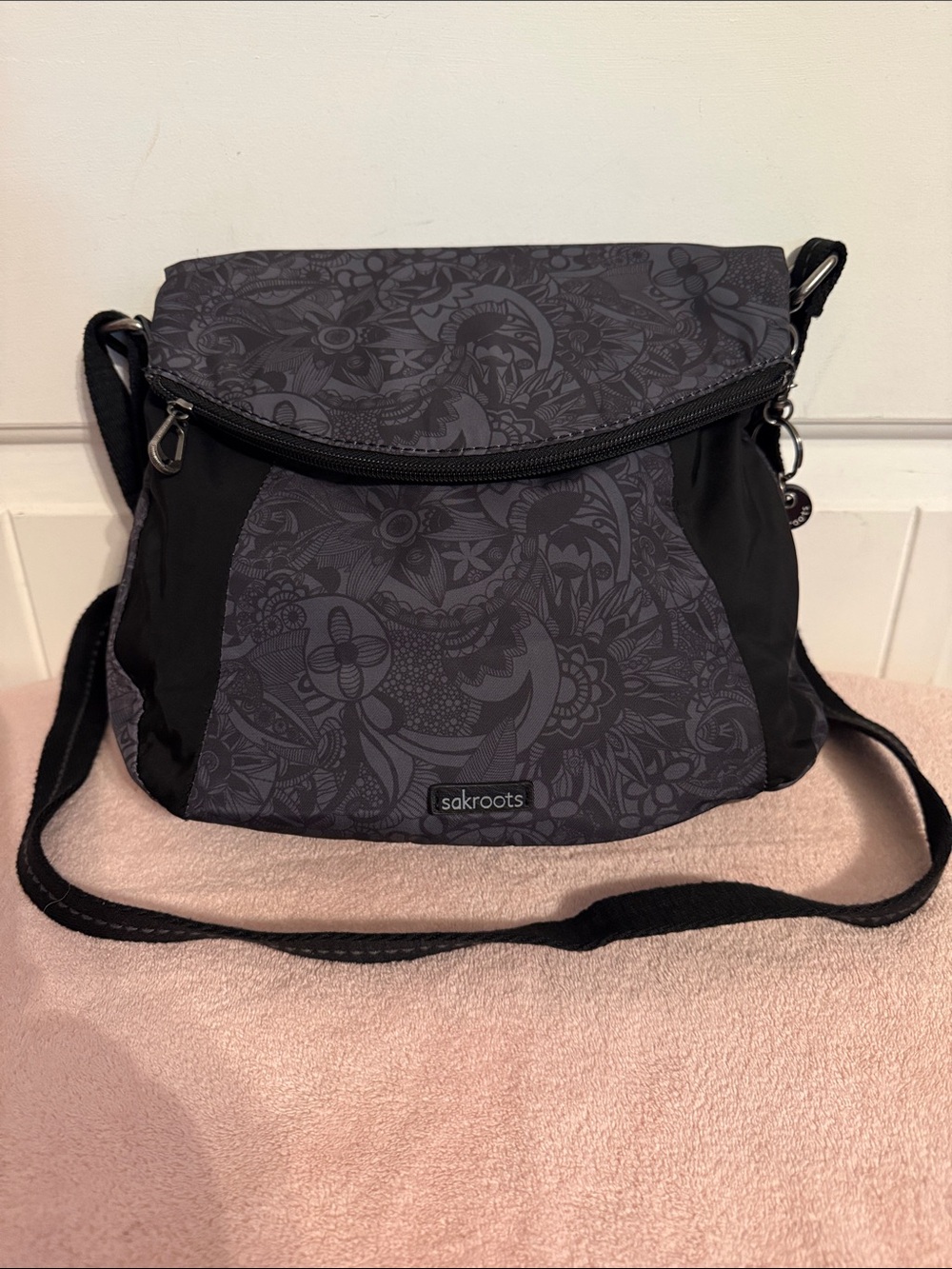 Sakroots Gray Floral Pattern Crossbody Bag